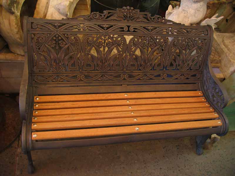 Finch bench solid liver finish